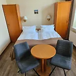 فندق Parkhotel Del Mar 3*