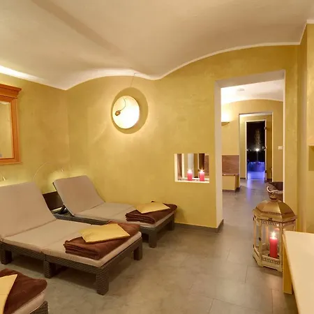 מלון Parkhotel Del Mar