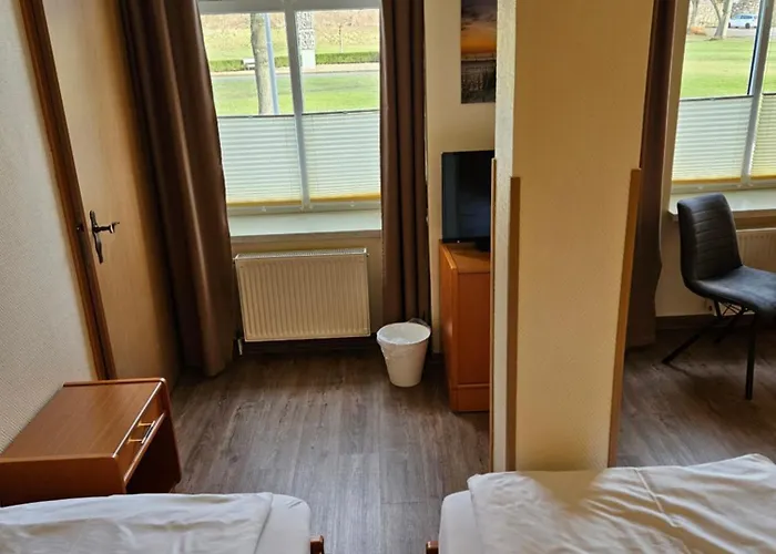 Отель Parkhotel Del Mar Засниц