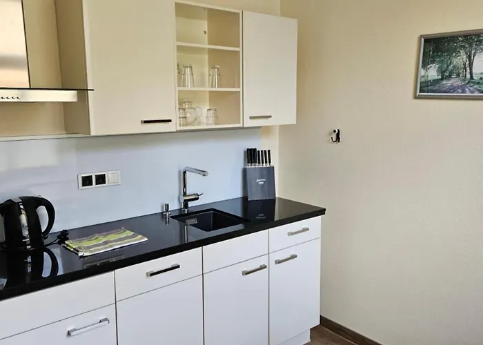 Отель Parkhotel Del Mar