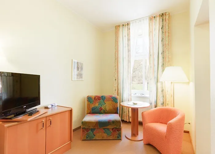 德尔马公园酒店 3*