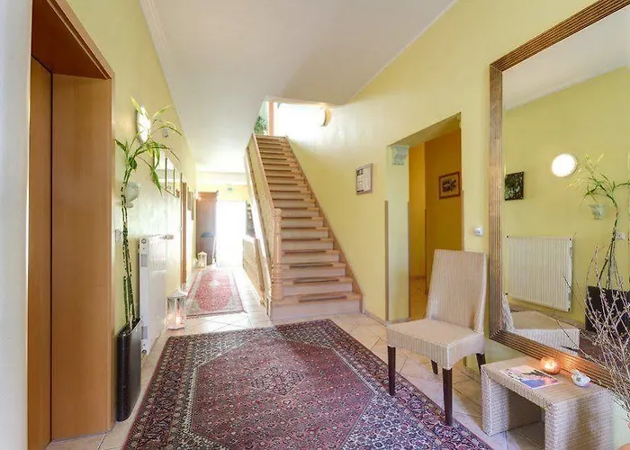 Отель Parkhotel Del Mar